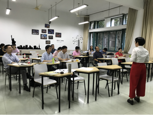 意昂举行2018年度青年教师教学技能比赛329.png 意昂举行2018年度青年教师教学技能比赛329.png